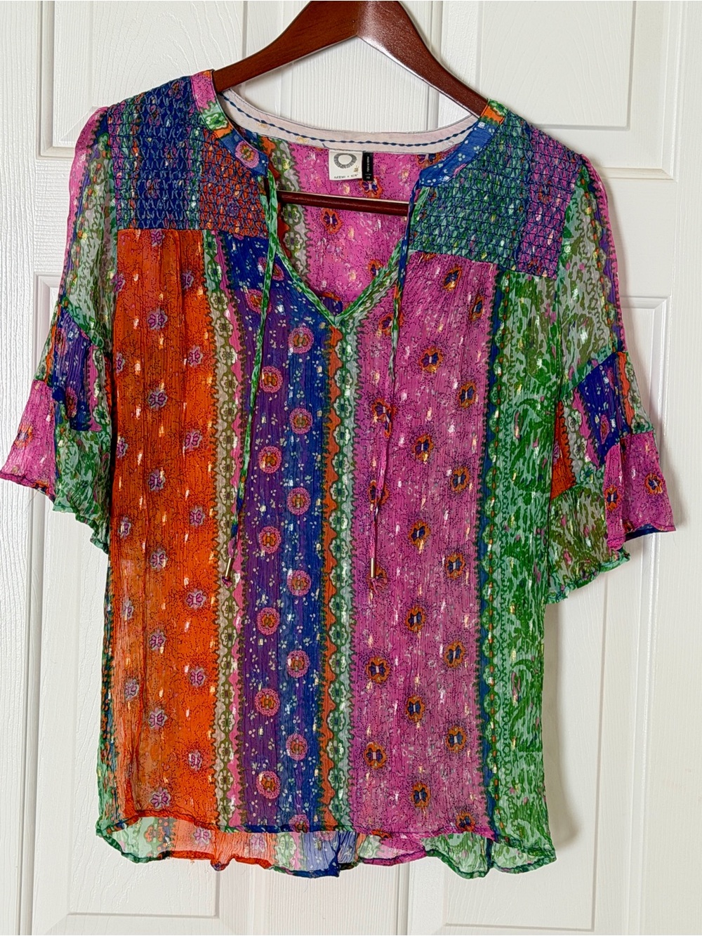 Akemi + Kin Anthropologie Boho Crinkle Metallic Peasant Top XS Multicolor